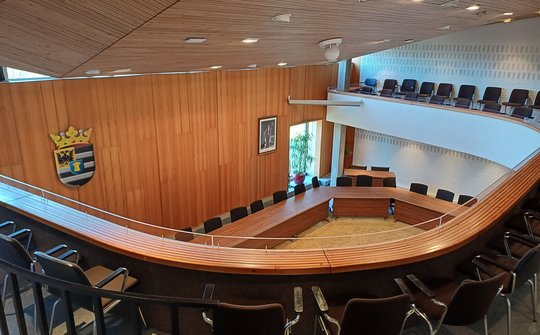 Raadzaal ruimte in gemeentehuis Stadskanaal