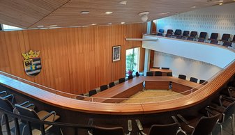 Raadzaal ruimte in gemeentehuis Stadskanaal