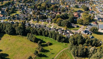 Luchtfoto van huizen uit de gemeente Stadskanaal
