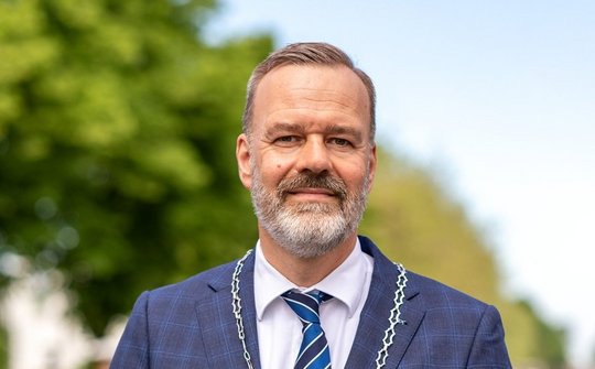 Portretfoto burgemeester Klaas Sloots