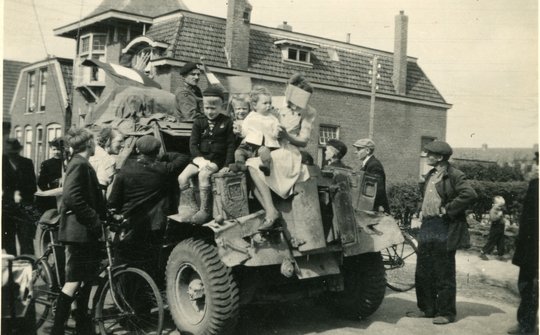 Afbeelding Stadskanaal Bevrijding Poolse soldaten Semsstraat